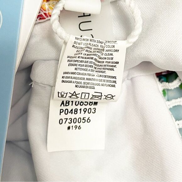 NWT Cupshe Light Blue And Red Floral Halter One-Piece Swimsuit Size Medium New - Picture 14 of 16